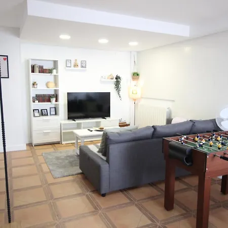 Gran Piso Con Parking Privado Apartment