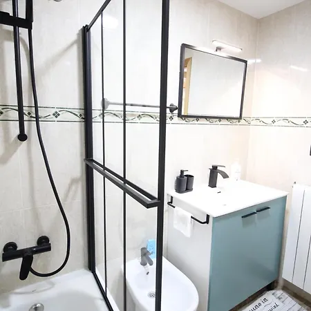 Gran Piso Con Parking Privado Appartement *