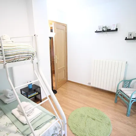 Gran Piso Con Parking Privado * Sabiñánigo