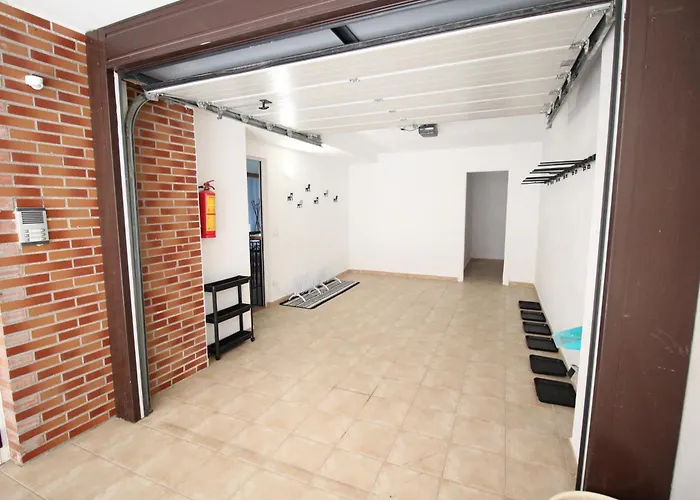 Gran Piso Con Parking Privado * Sabiñánigo