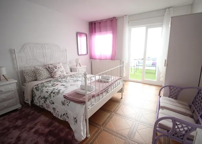 Gran Piso Con Parking Privado Lägenhet Sabiñánigo