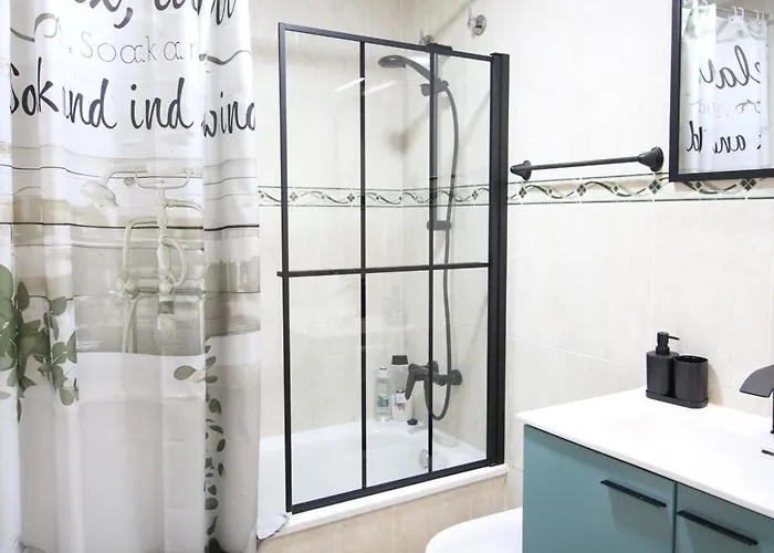 Gran Piso Con Parking Privado Lägenhet